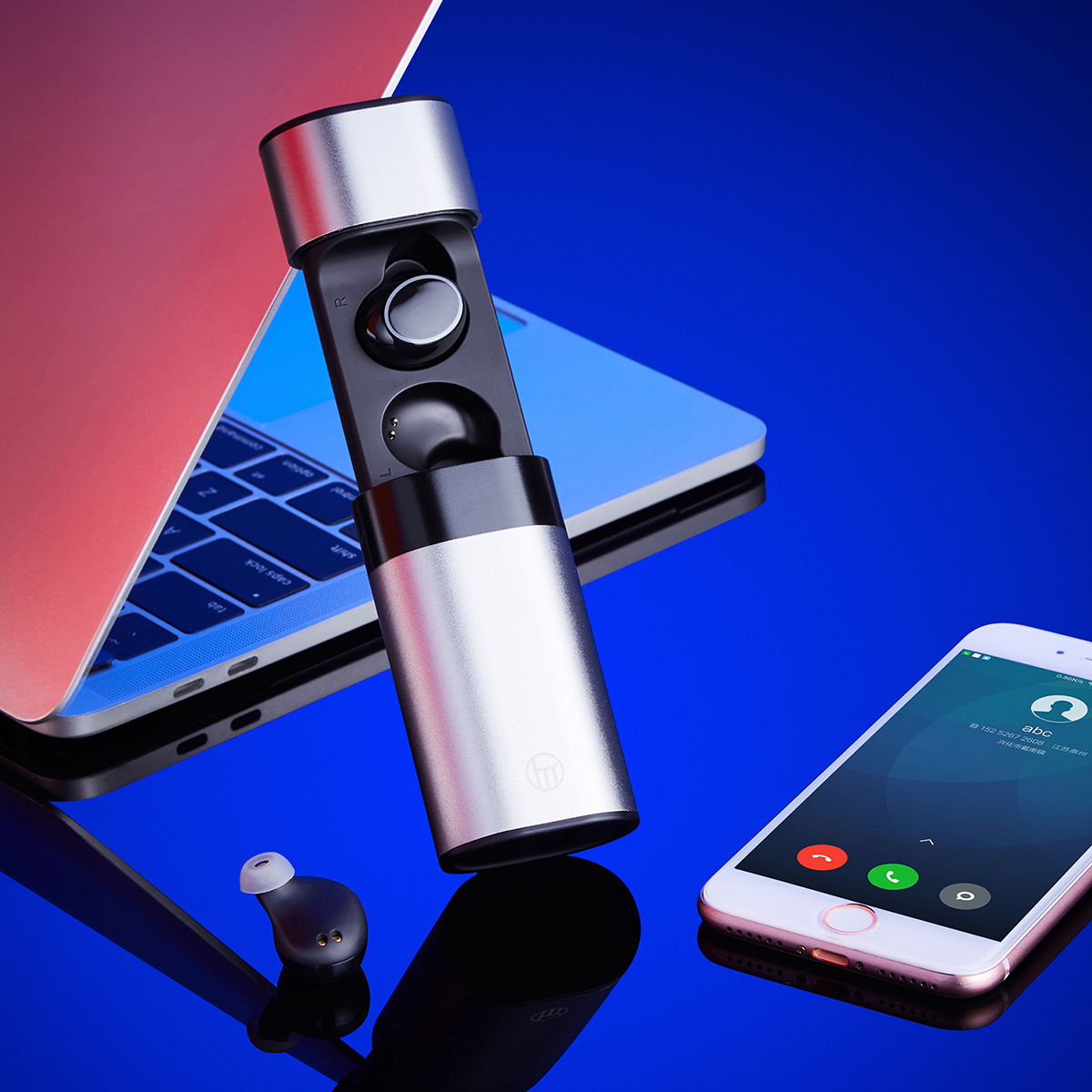 OPPA數(shù)碼產(chǎn)品系列化包裝設(shè)計(jì) 簡(jiǎn)約、科技與品牌統(tǒng)一性